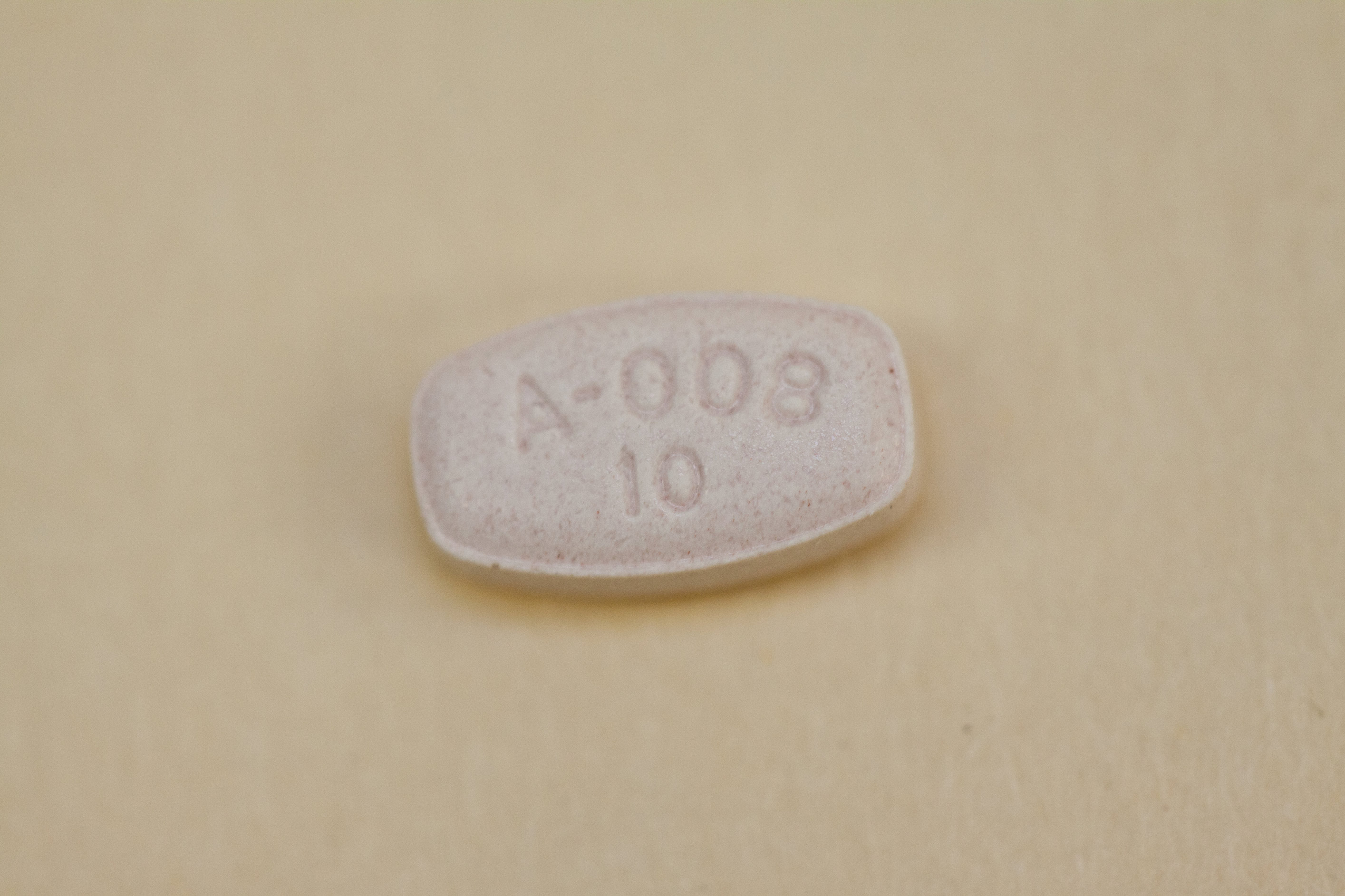 aripiprazole_195-8584.jpg