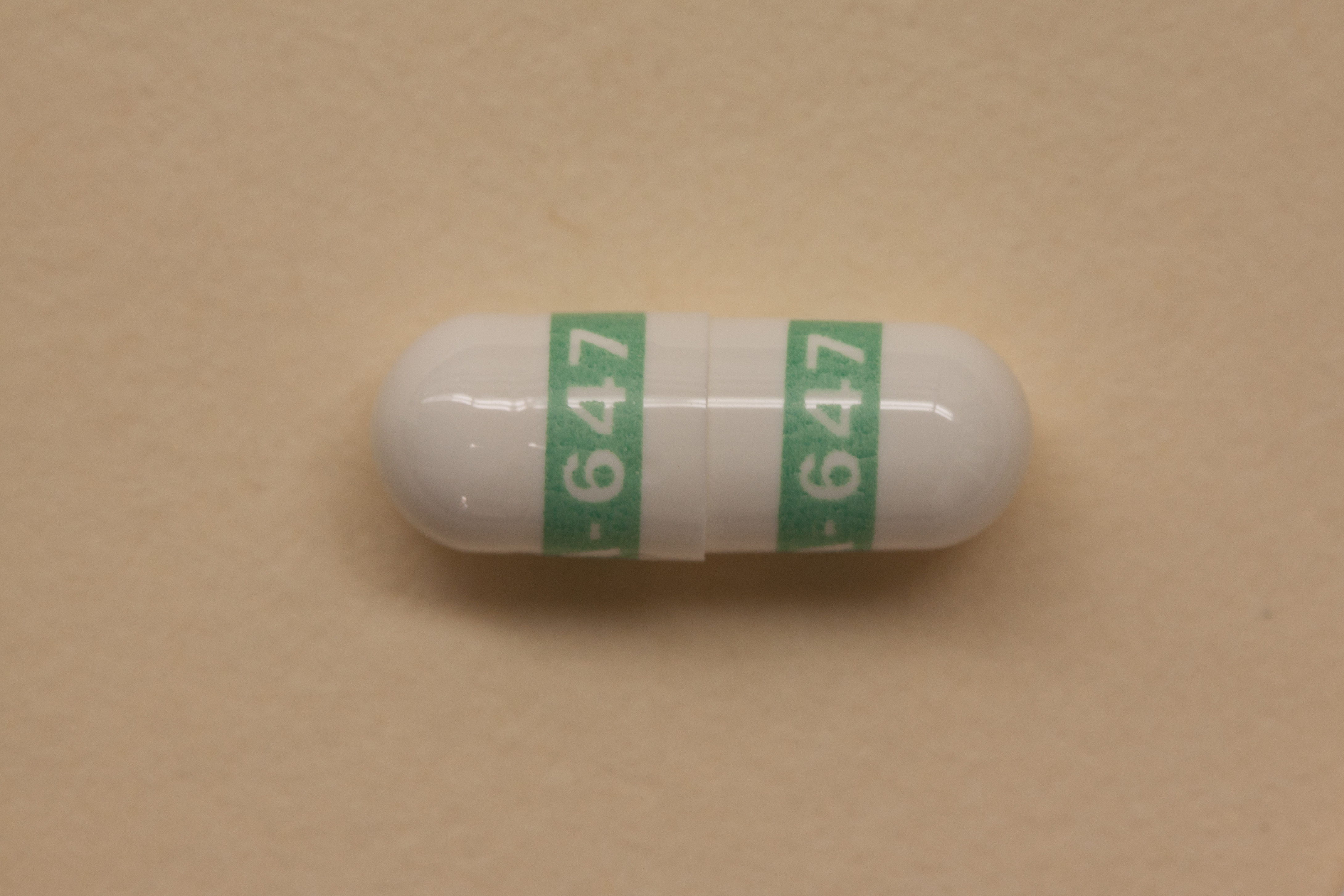 fluoxetine_ hcl_195-8964.jpg