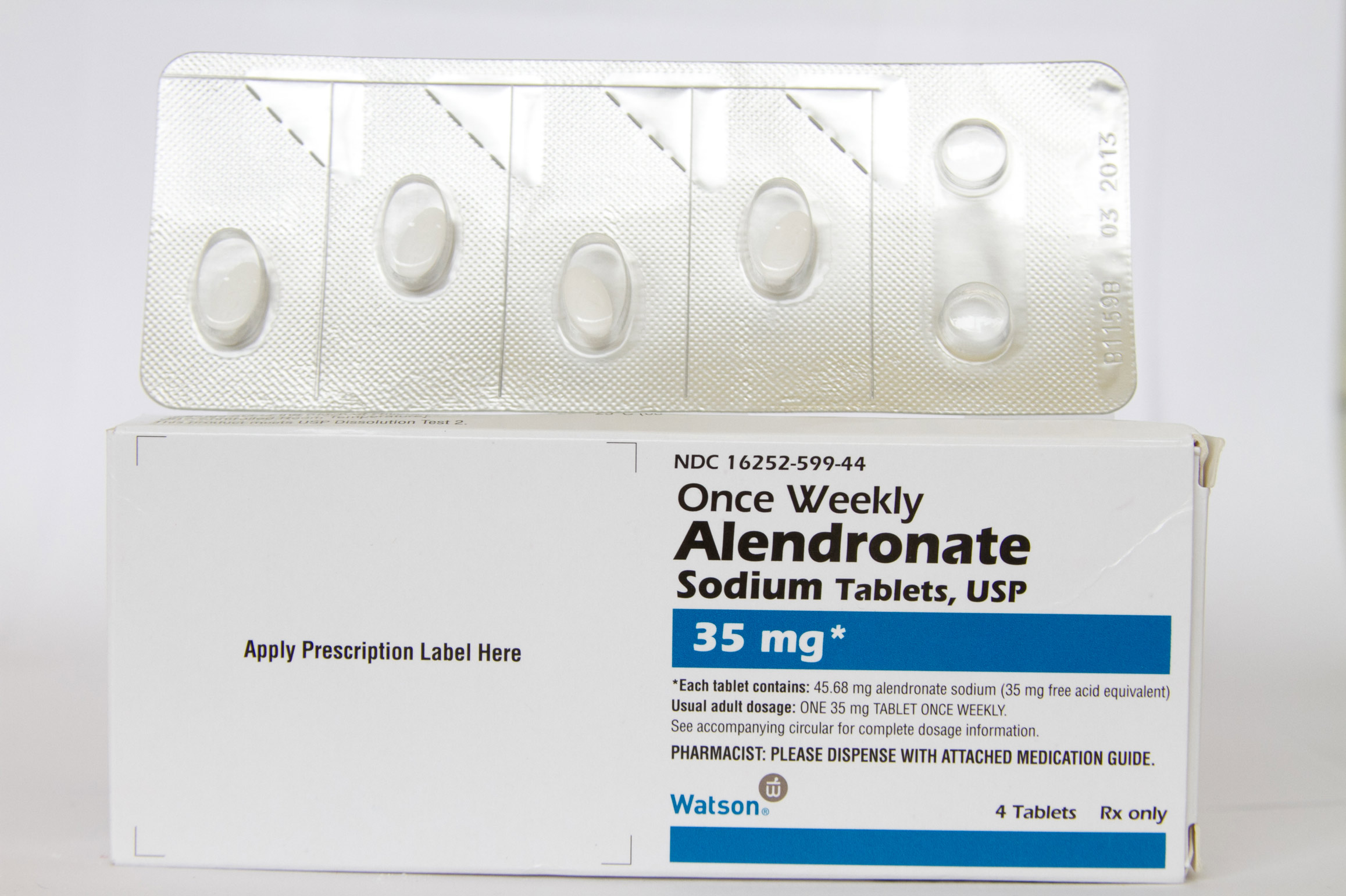 alendronate_sodium_195-9165.jpg